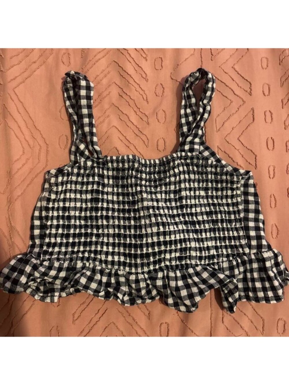 white and black gingham crop top #gingham #checkered